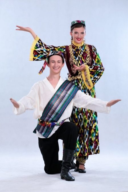 Узбекский костюм для женщин