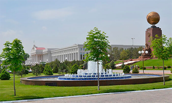 Площадь независимости Ташкент