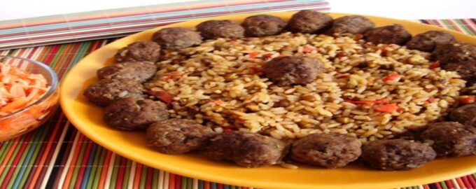 Плов с фрикадельками